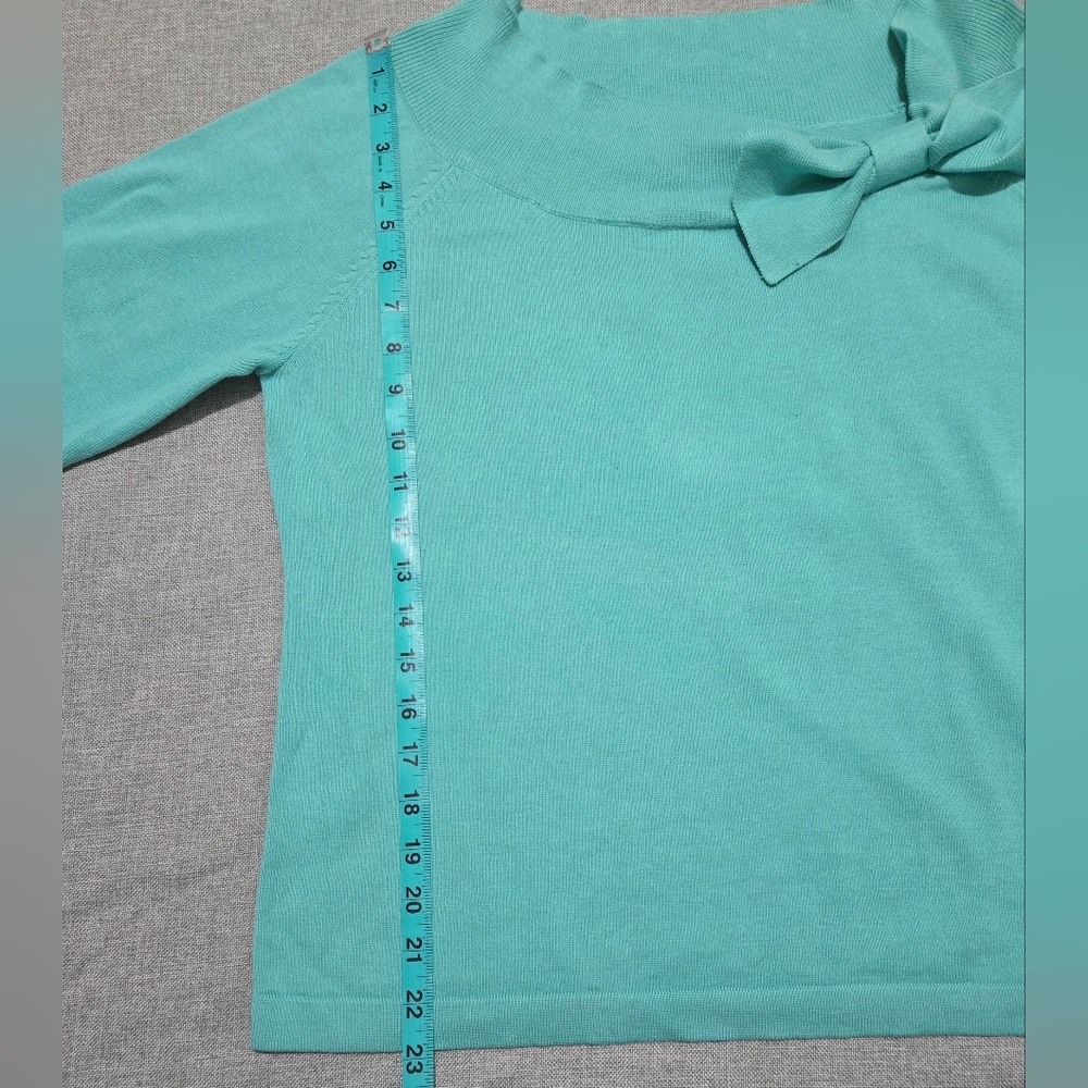 Sag Harbor Teal Aqua Knit Top Asymmetric Neckline with Bow Detail Size Large - Picture 10 of 11